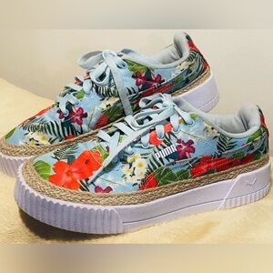 Puma~ Women’s Hawaiian print platforms